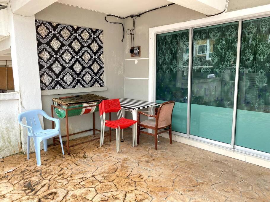 Azzalea Homes 2 @ Taman Golden Hills 金马仑高原 外观 照片